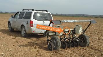 Veris 3100 Soil EC Surveyor of the University of Lleida with GNSS and EGNOS receiver